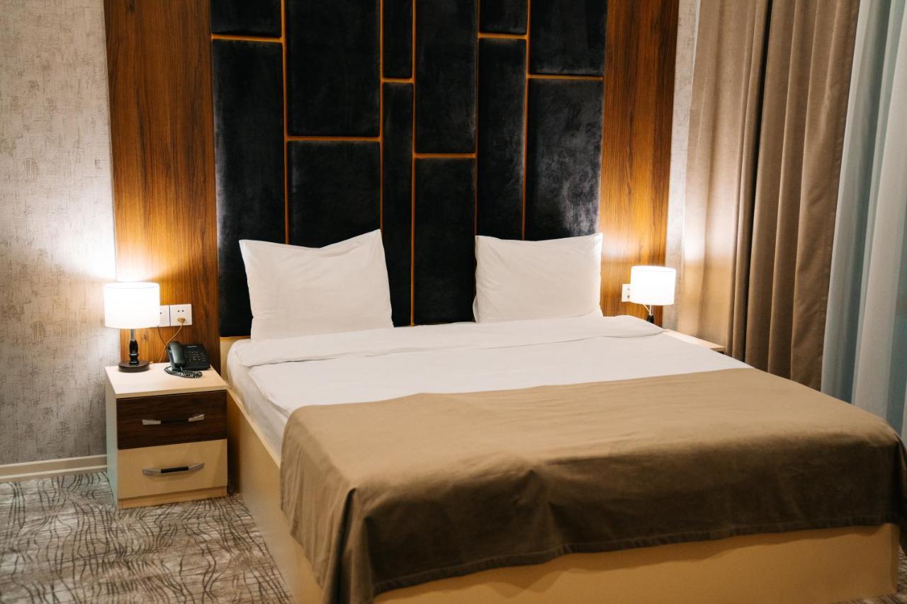 The Clocktower Hotel Baku Zewnętrze zdjęcie