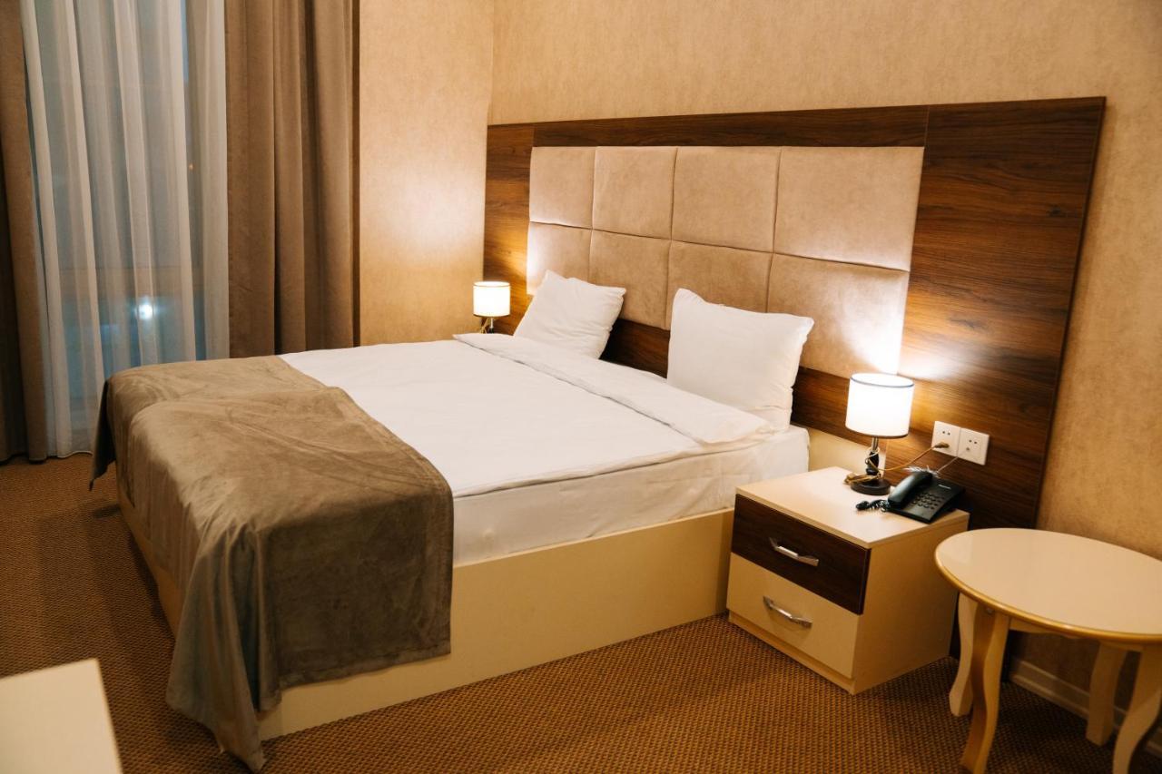 The Clocktower Hotel Baku Zewnętrze zdjęcie