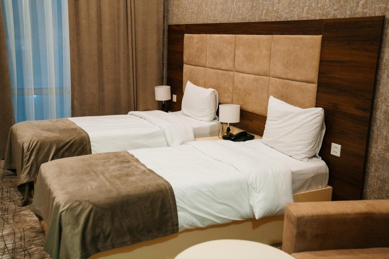 The Clocktower Hotel Baku Zewnętrze zdjęcie