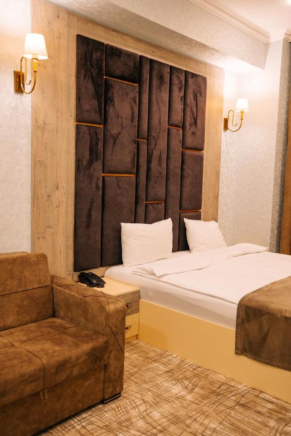 The Clocktower Hotel Baku Zewnętrze zdjęcie