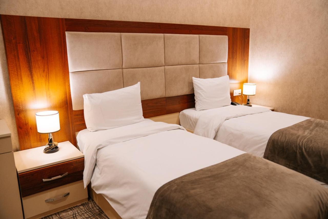 The Clocktower Hotel Baku Zewnętrze zdjęcie