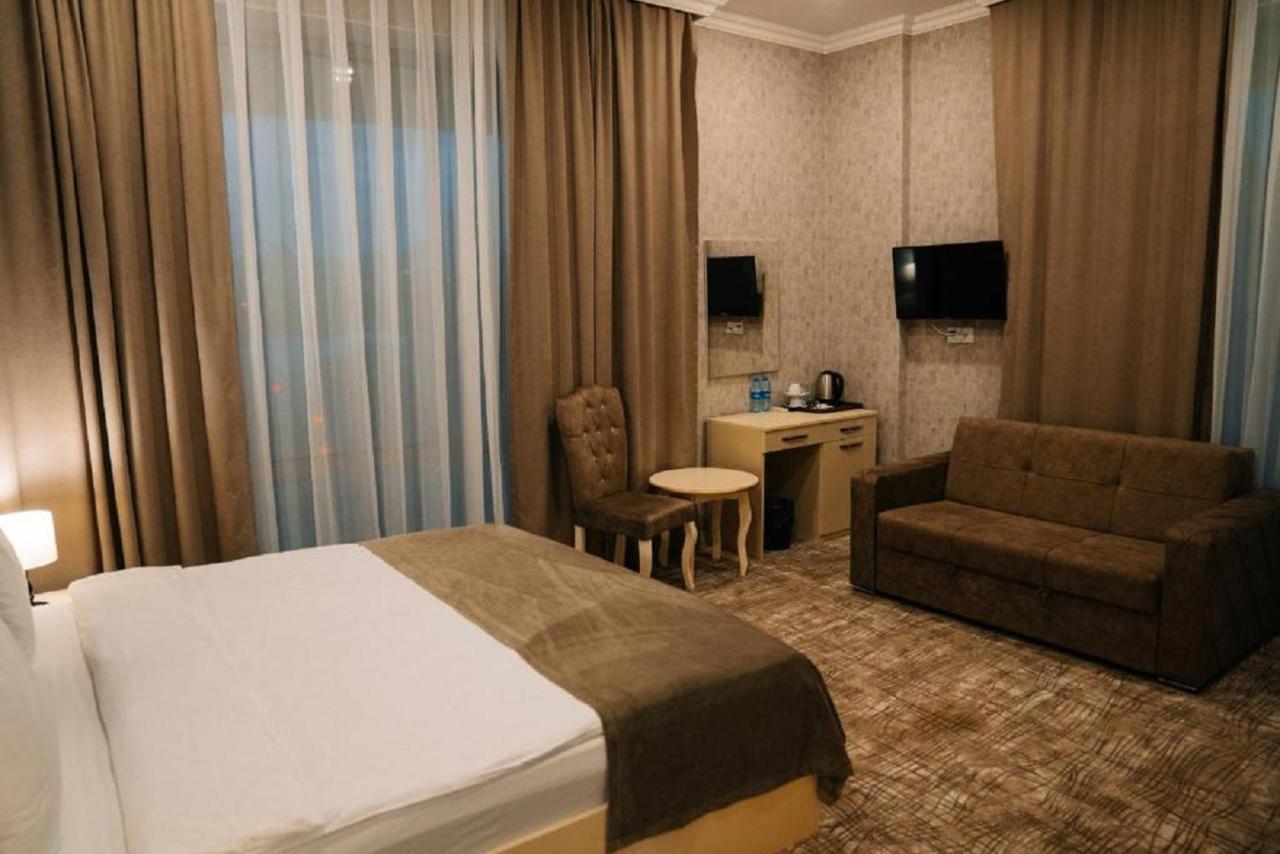 The Clocktower Hotel Baku Zewnętrze zdjęcie