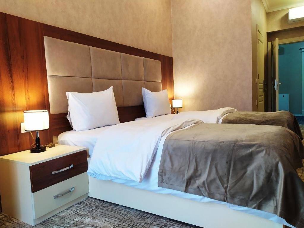 The Clocktower Hotel Baku Zewnętrze zdjęcie