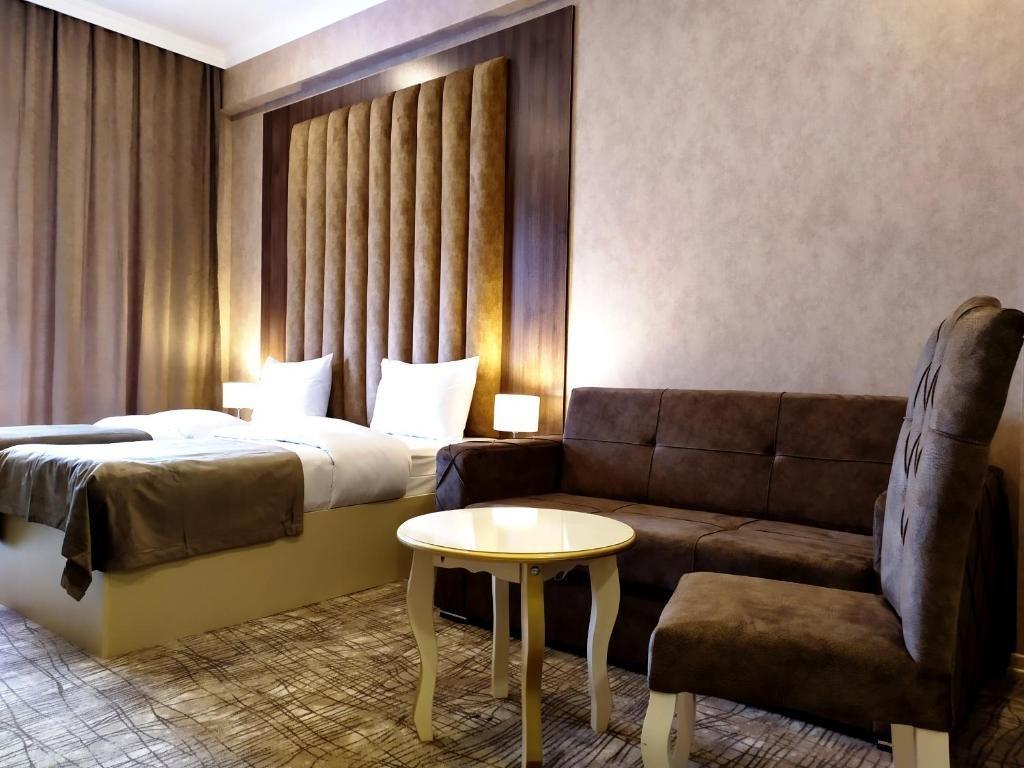 The Clocktower Hotel Baku Zewnętrze zdjęcie